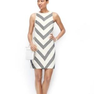 Gorgeous AnnTaylor fully lined sleeveless dress